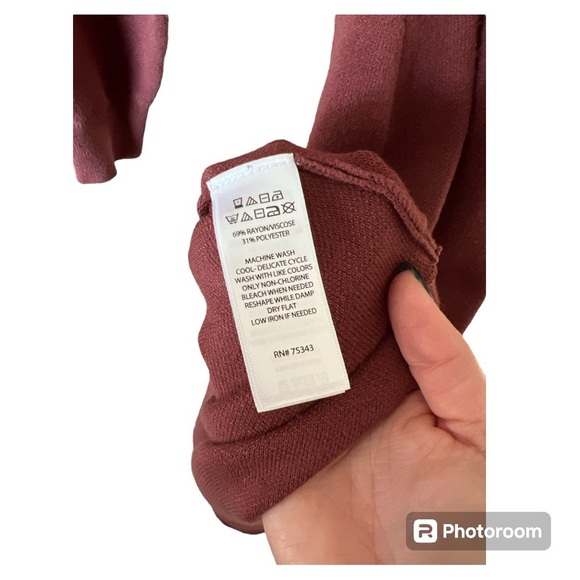 Nicole Miller's Women's red/brown Suplice long sleeve knit midi dress size: S - Picture 4 of 4